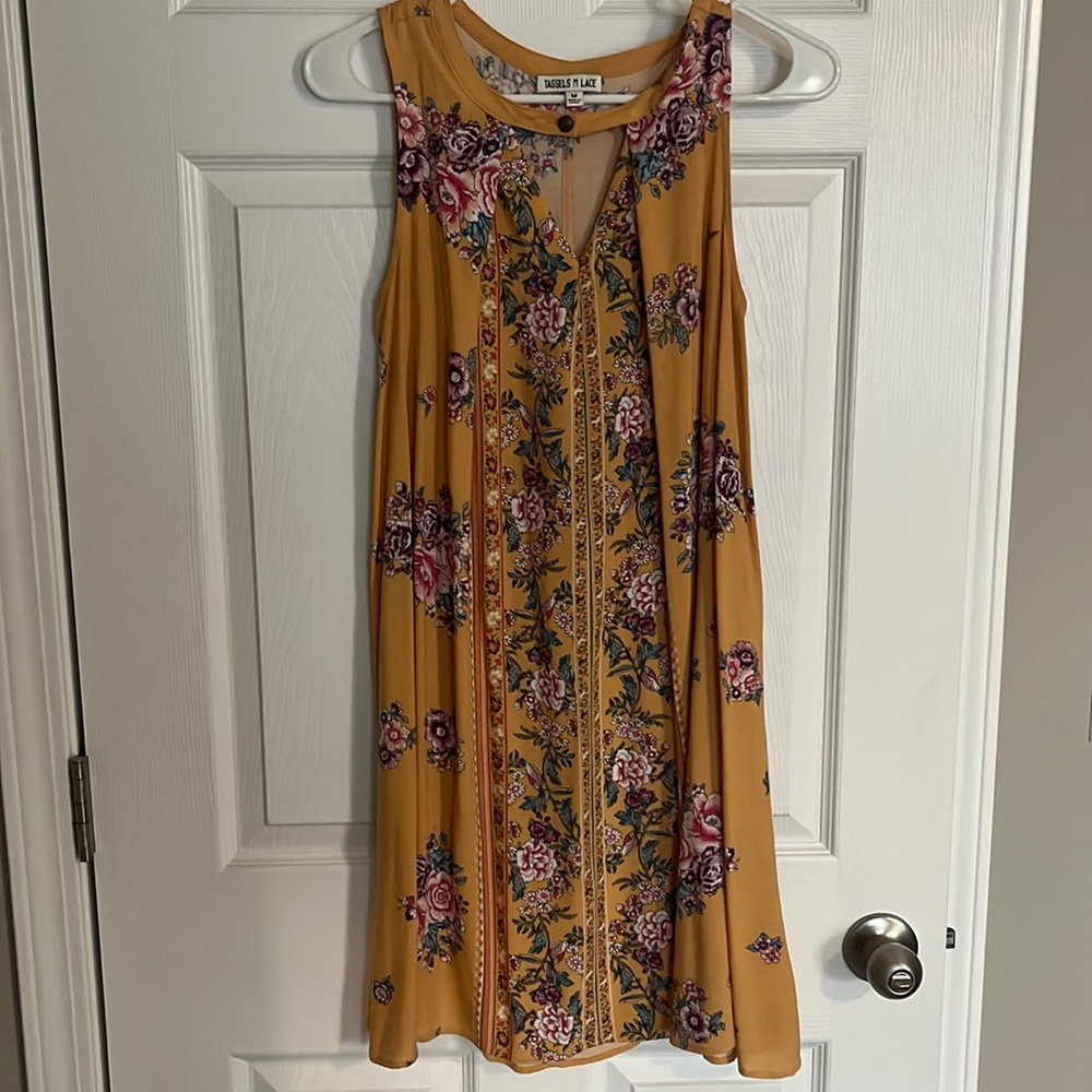 Women’s dress